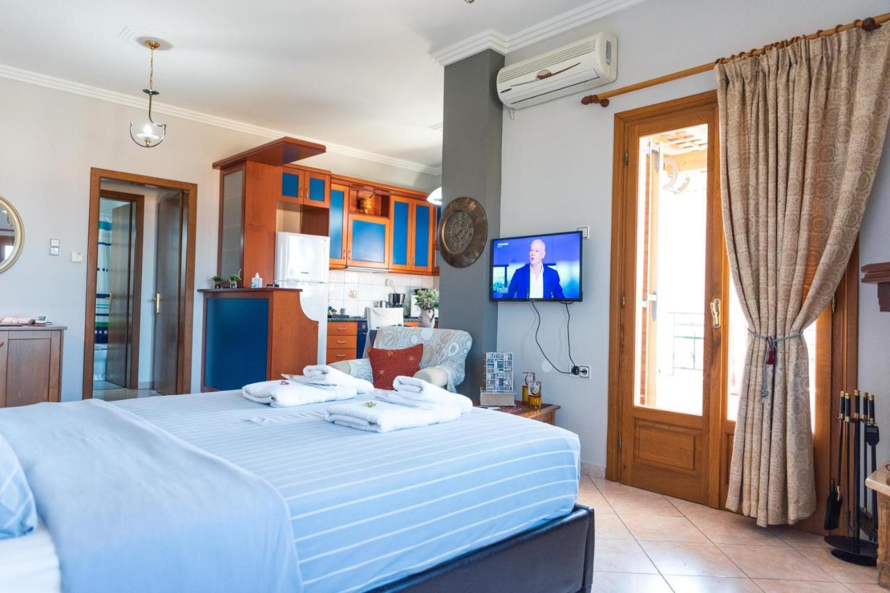 Athena'S Luxury Place 아기라 외부 사진