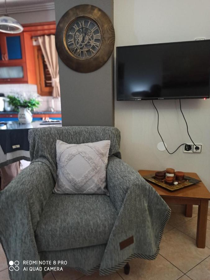 Athena'S Luxury Place 아기라 외부 사진