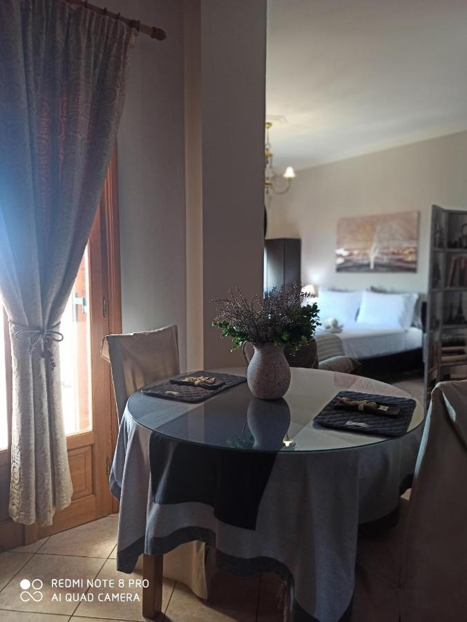 Athena'S Luxury Place 아기라 외부 사진